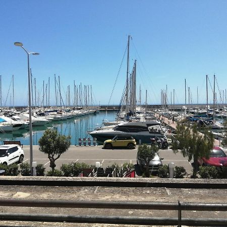 Joli studio bord de mer, clim, balcon, parking privé Menton Exterior foto